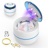 Akupanga Kuyeretsa Mano Kunyumba